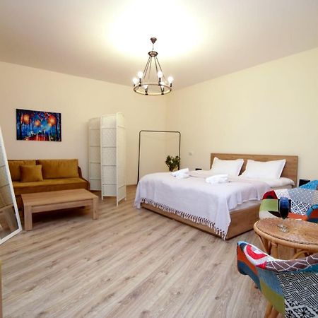 Opera Hotel Tbilisi ภายนอก รูปภาพ
