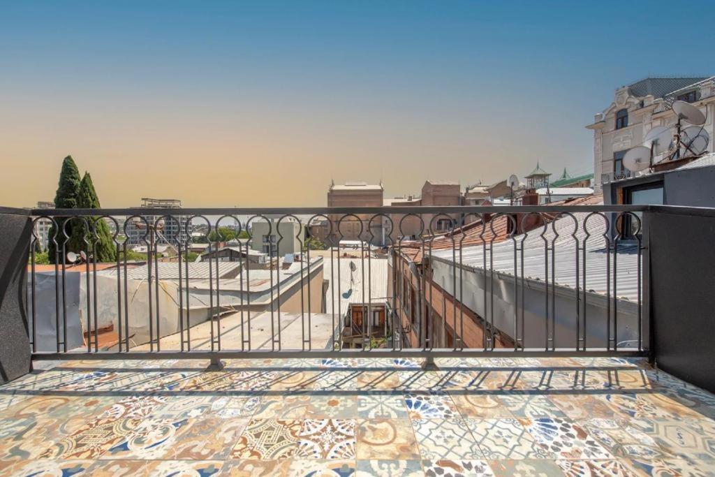 Opera Hotel Tbilisi ภายนอก รูปภาพ